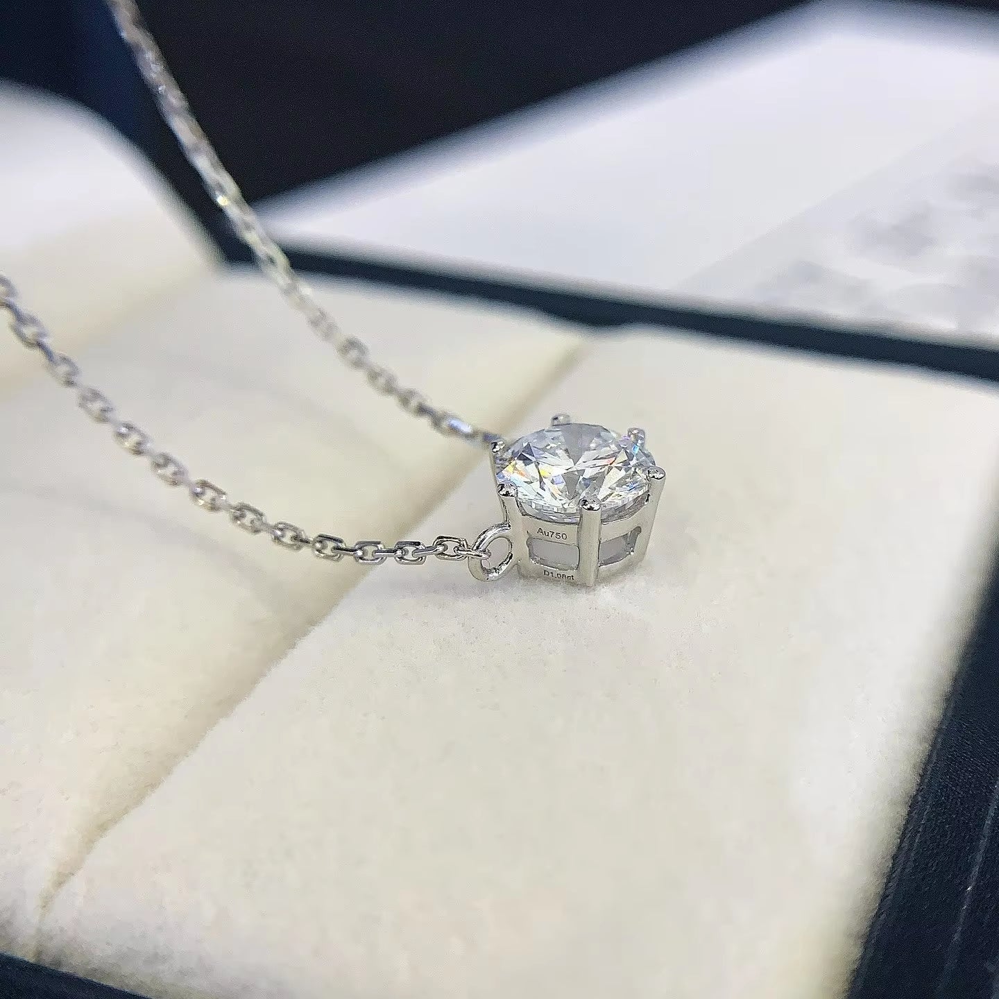 1 Carat White Gold Lab-Grown Diamond Solitaire Pendant Necklace