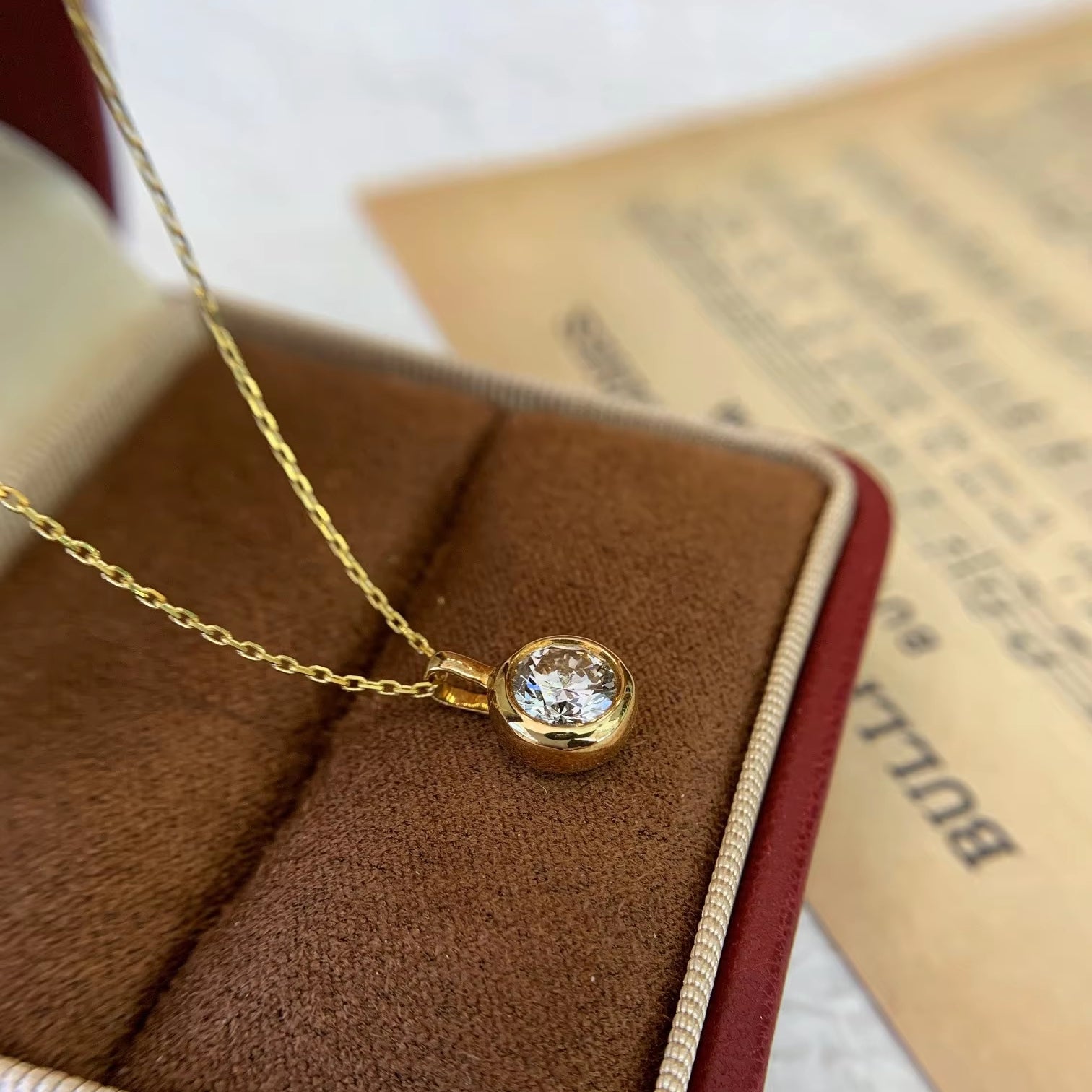 1.00 Carat Round Lab-Grown Diamond Bezel Pendant in 14K Yellow Gold – IGI Certified