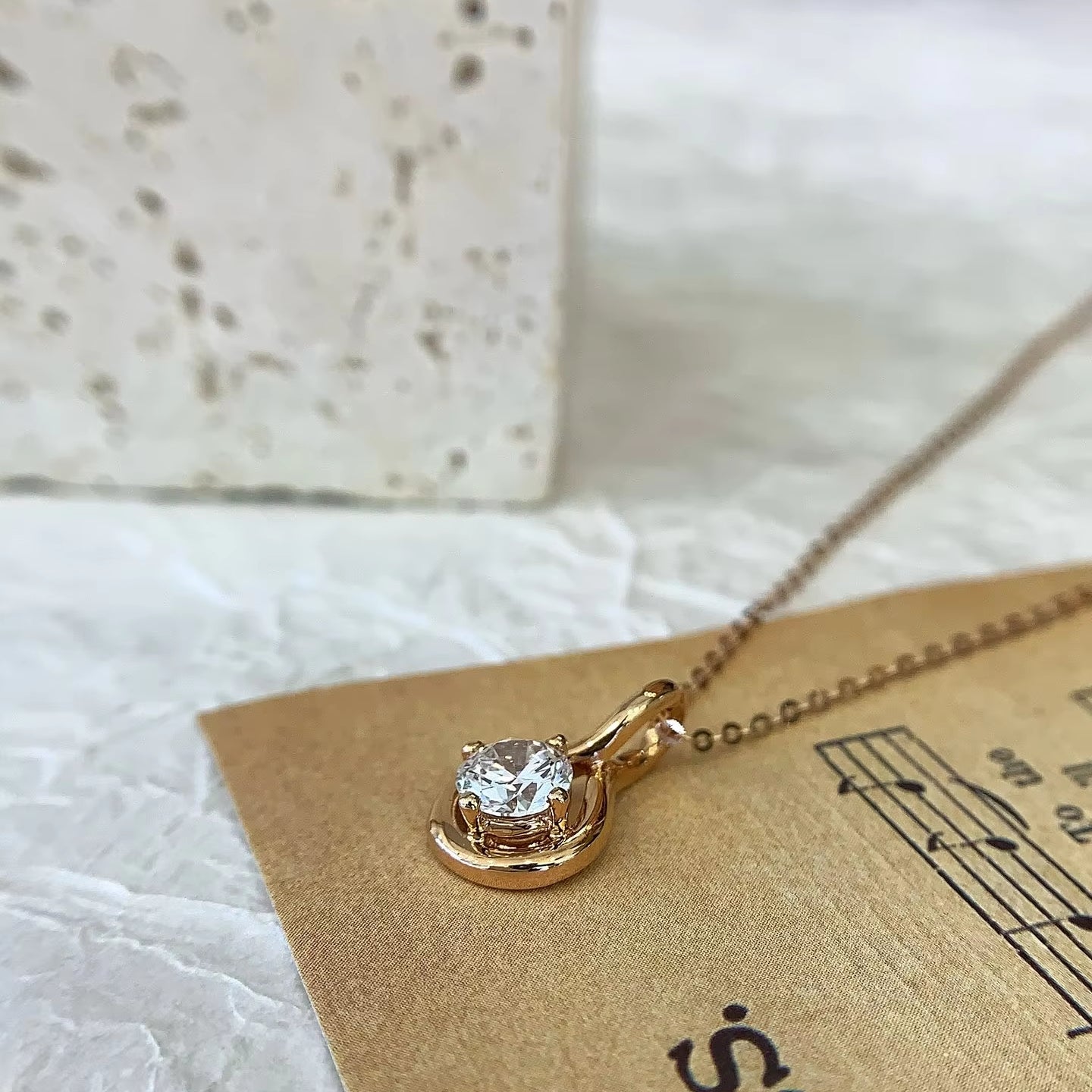 0.60 Carat Round Lab-Grown Diamond Pendant in 14K Gold – IGI Certified