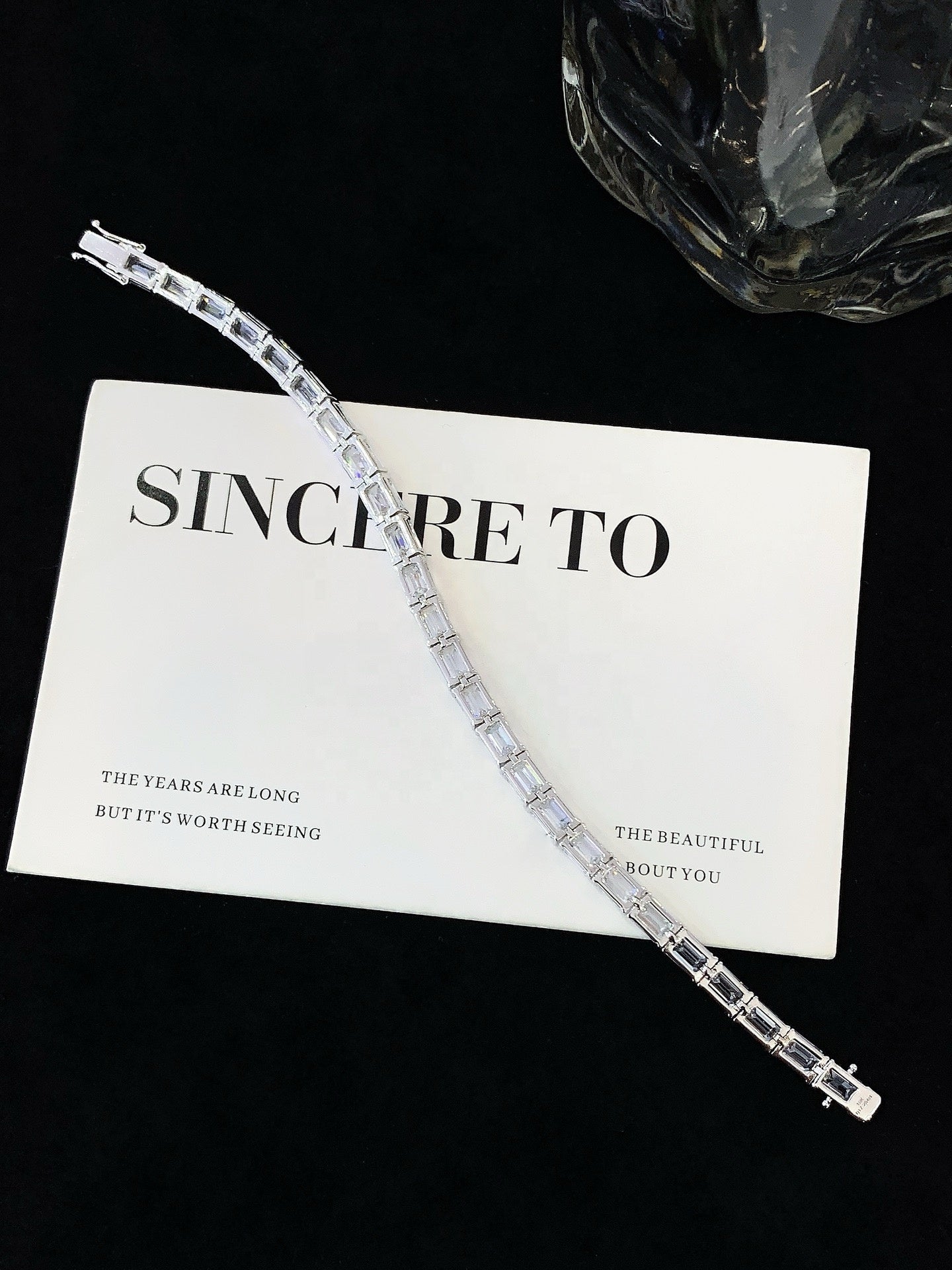 9 Carat Emerald-Cut Diamond Tennis Bracelet in 14K White Gold