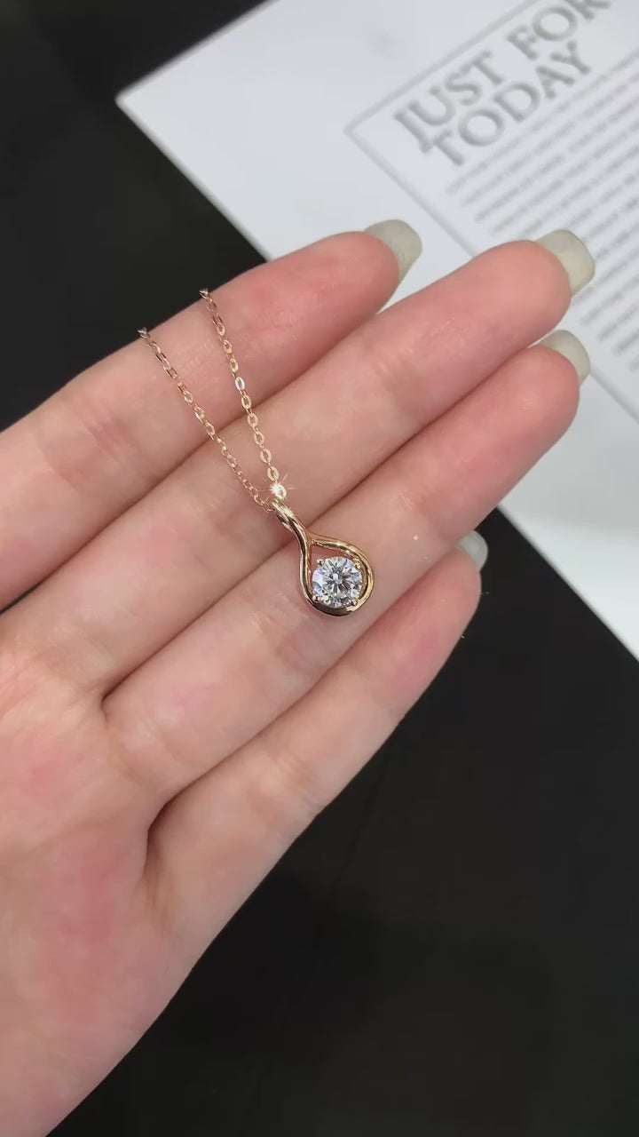 0.60 Carat Round Lab-Grown Diamond Pendant in 14K Gold – IGI Certified
